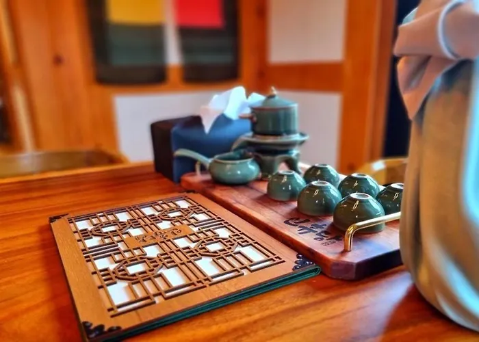 Inhyudang Hanok ゲストハウス 4*