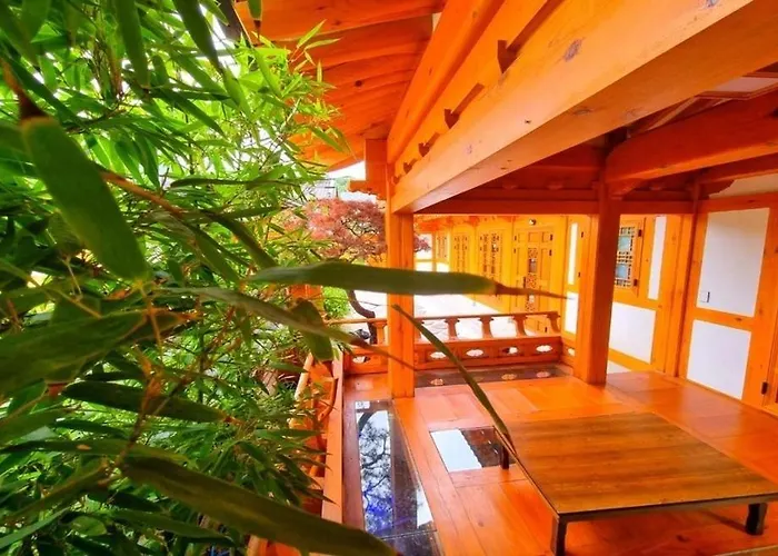 Inhyudang Hanok